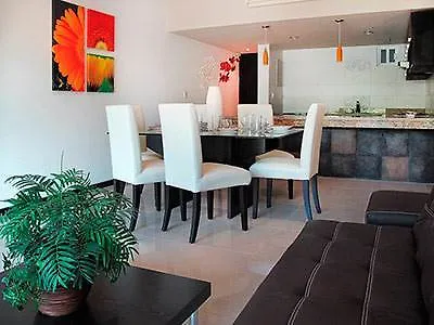 Condo Hotel Kali 푸에르토 아벤투라스